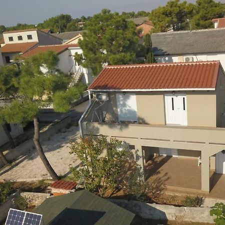 Apartman Jurisic Вир Екстериор снимка